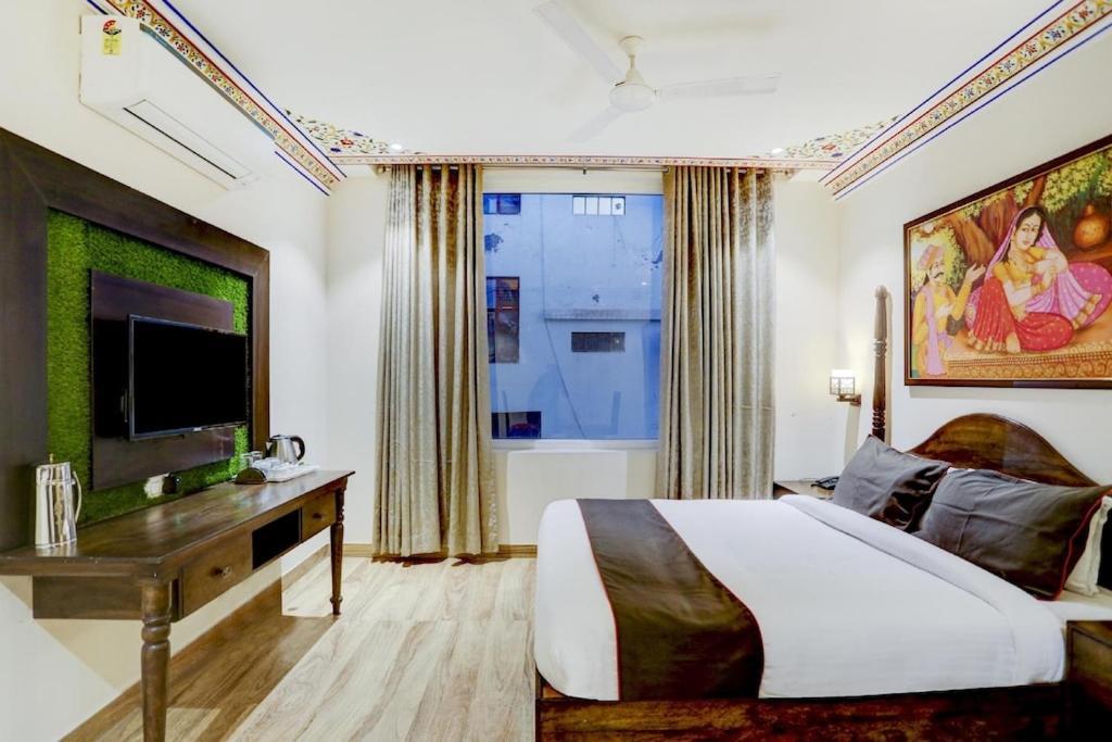 The Royal Ville Agra - Family & Corporate Hotel Esterno foto