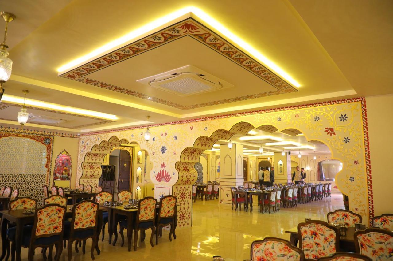 The Royal Ville Agra - Family & Corporate Hotel Esterno foto